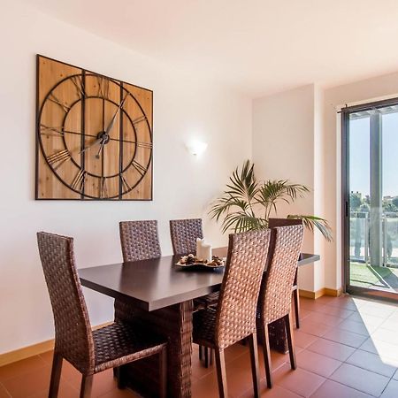 Superbe Appartement Spacieux Avec Terrasse Vue Piscine Виламура Экстерьер фото